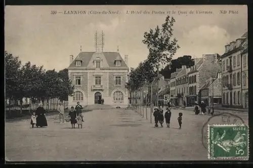 AK Lannion /Côtes-du-Nord, L`Hôtel des Postes et le Quai de Viarmes