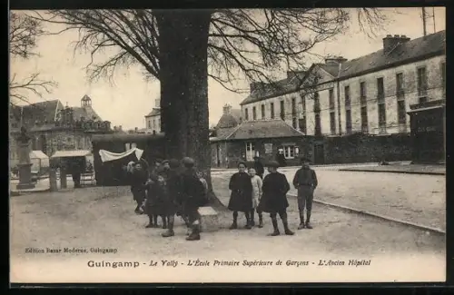 AK Guingamp, Le Vally, L`École Primaire Supérieure de Garcons, L`Ancien Hôpital