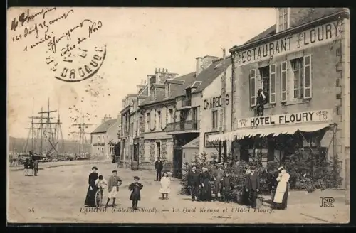 AK Paimpol /Côtes-du-Nord, Le quai Kernoa et l`Hôtel Floury