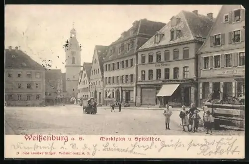 AK Weissenburg a. S., Marktplatz u. Spitalthor, mit Brunnen, Kindergruppe, Geschäften