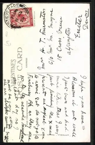 Künstler-AK Mabel Lucie Attwell: Kleinkind mit einem Haar betrachtet sich im Spiegel, Finks I`ll have it waved