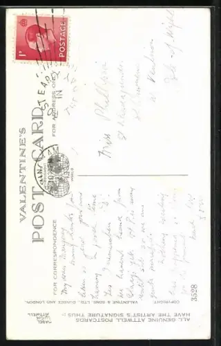 Künstler-AK Mabel Lucie Attwell: Kleines Mädchen lächelt