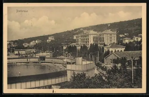AK Portorose / Portoroz, Blick zum Ort