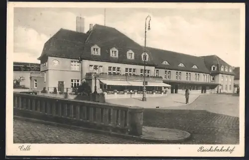 AK Celle, Reichsbahnhof mit Restaurant
