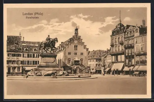 AK Landau /Pfalz, Paradeplatz, Reiterdenkmal, historische Gebäude