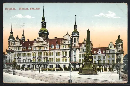 AK Dresden, Königliches Schloss mit Denkmal