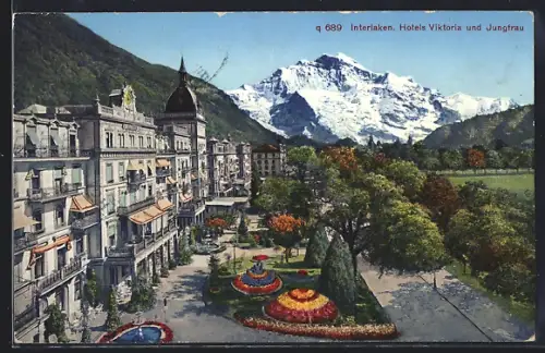 AK Interlaken, Hotels Viktoria und Jungfrau mit Anlagen u. Gipfelblick