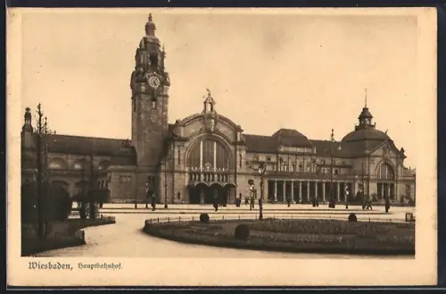 AK Wiesbaden, Hauptbahnhof von den Anlagen aus gesehen