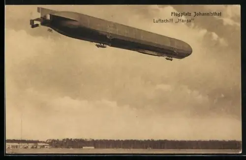 AK Johannisthal, Luftschiff Hansa über dem Flugplatz