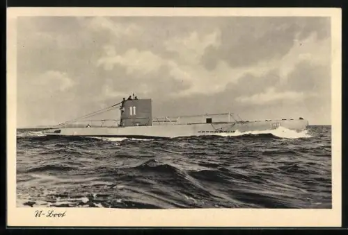 AK U-Boot U11 auf hoher See