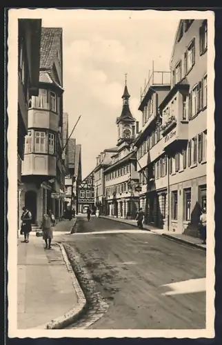 AK Aalen i. Württbg., Hauptstrasse mit Hotel Bären