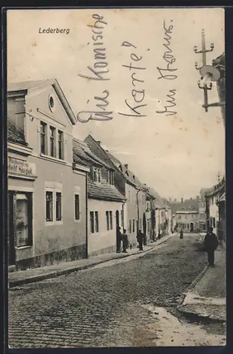 AK Querfurt, Strasse Lederberg mit Bäckerei Siegel