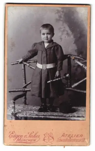 Fotografie Eugen v. Saher, München, Schwanthalerstrasse 13, Porträt eines Kindes