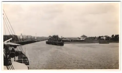 3 Fotografien Ansicht Panama Kanal, Miraflores Locks, Río Chagres, Gatun Locks, Schleuse, Leuchtturm, Eisenbahnbrücke