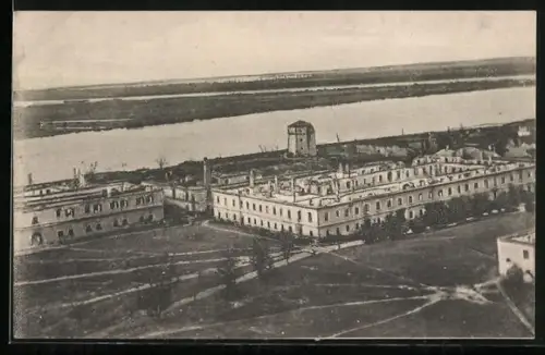 AK Belgrad, Zerschossene Kasernen von Kalimegdan mit dem Nebojse-Turm