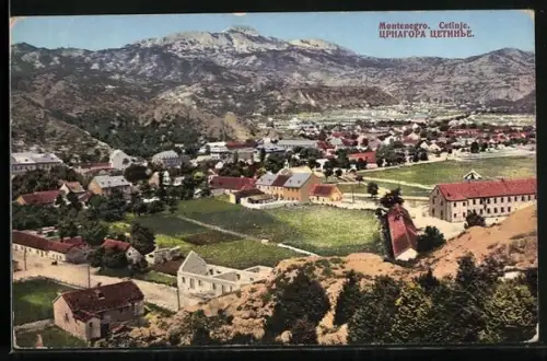 AK Cetinje, Gesamtansicht mit Bergpanorama aus der Vogelschau