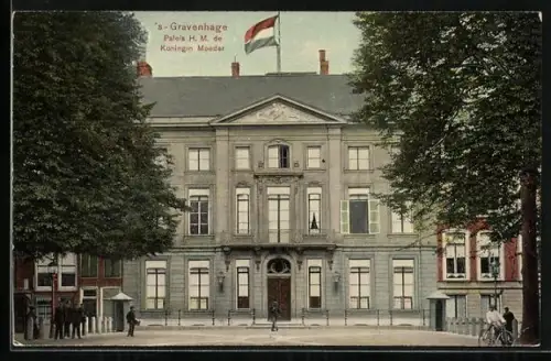 AK `s-Gravenhage, Palais H. M. de Koningin Moeder