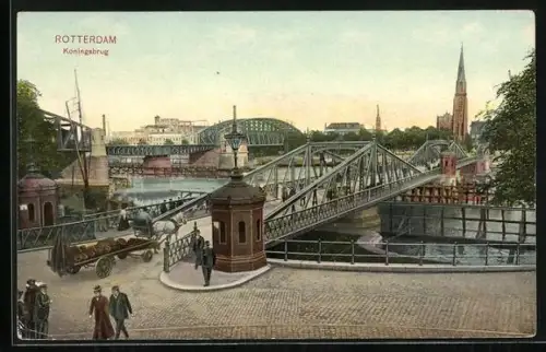 AK Rotterdam, Koningsbrug, Passanten auf der Brücke