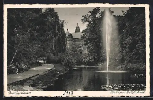 AK Bad Oeynhausen, Partie am Goldfischteich, Brunnen