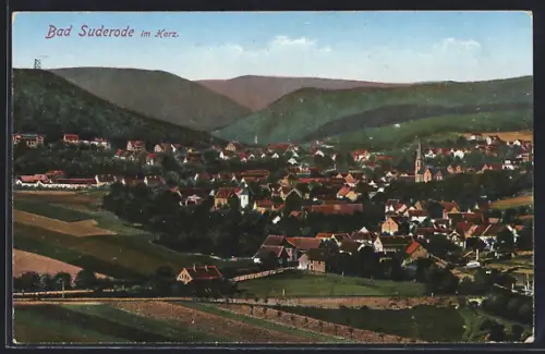 AK Bad Suderode im Harz, Ortsansicht mit Kirche und umliegenden Bergen