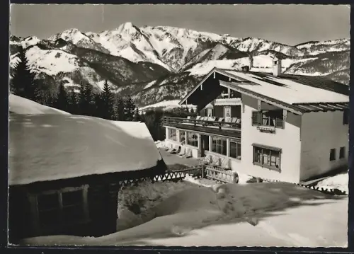 AK Reit im Winkl, Alpengasthof und Pension Hindenburghütte, Inh. Toni und Anni Dirnhofer, Winterlandschaft