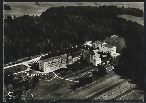 AK Cham-Windischbergerdorf, Bayerwald-Sanatorium, Luftaufnahme