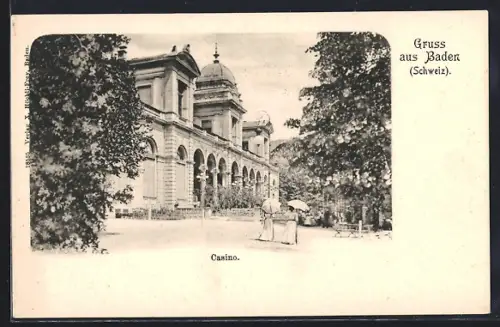 AK Baden, Casino mit Anlage und Spaziergängerinnen