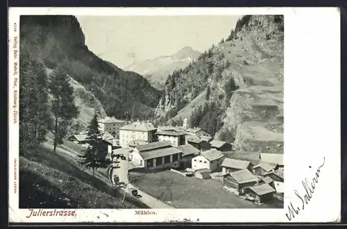AK Mühlen, Julierstrasse, Ortsansicht mit Strassenpartie