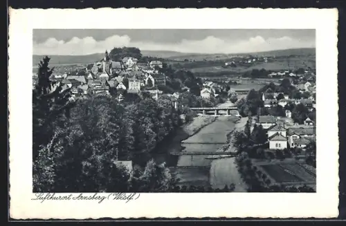 AK Arnsberg /Westf., Stadtansicht, Fluss, Brücke