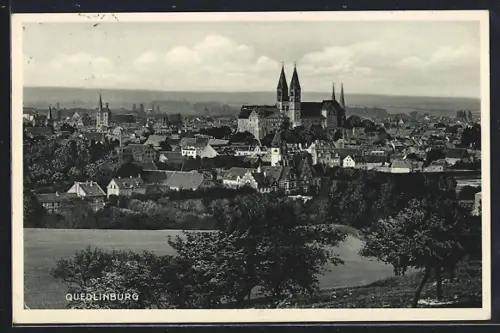 AK Quedlinburg, Stadtansicht mit Stiftskirche