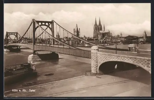 AK Köln a. Rh., Totalansicht mit Brücke, Im Hintergrund Dom