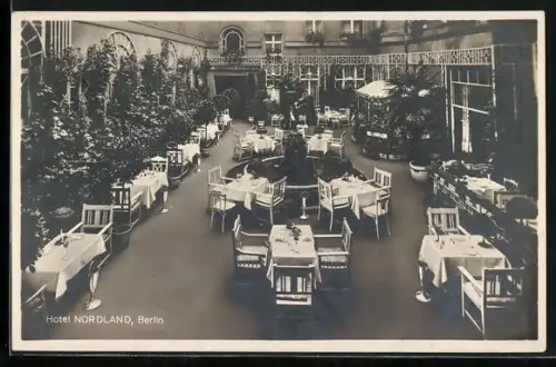 AK Berlin, Hof des Hotel Nordland in der Invalidenstrasse