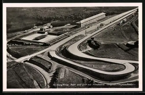 AK Nürburg, Nürburg-Ring: Start und Ziel mit Nordkehre vom Flugzeug aus, Autorennen