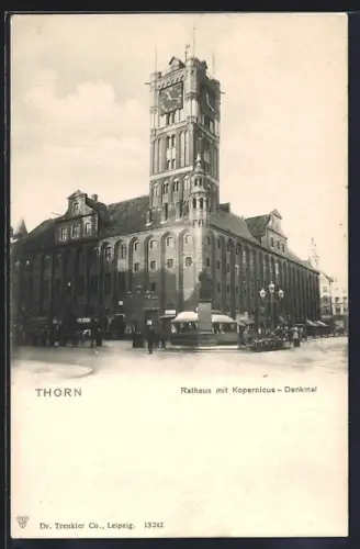 AK Thorn, Rathaus mit Kopernicus-Denkmal