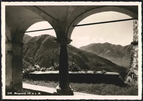 AK Mergoscia, Panorama durch Torbogen