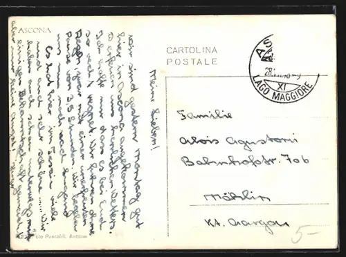 AK Ascona, Uferpromenade mit Ruderboot und Kirchturm