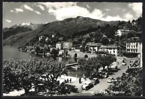 AK Ascona /Lago Maggiore, Ortspartie der Uferpromende mit Passanten
