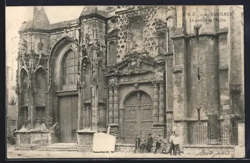 AK Harfleur, Le portail de l`église