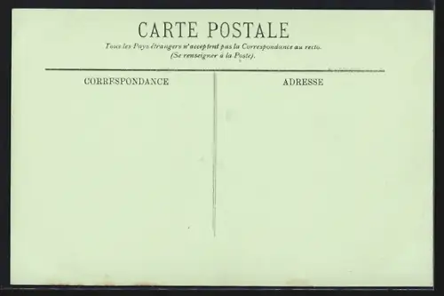 AK La Bouille, Vue générale du village au bord de l`eau