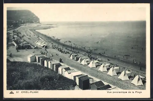 AK Criel-Plage, Vue panoramique de la plage et des cabines de bain