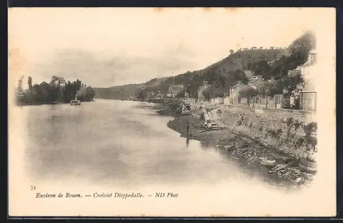 AK Croisset Dieppedalle, Vue sur le fleuve et les collines environnantes
