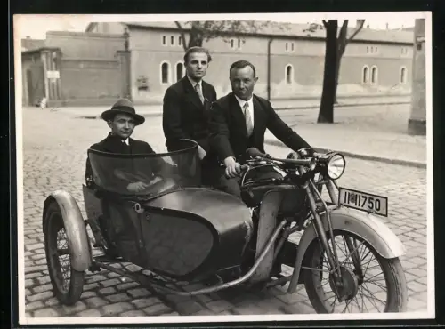 Fotografie Victoria KR6 Motorrad mit Beiwagen, Nummernschild: II-II750