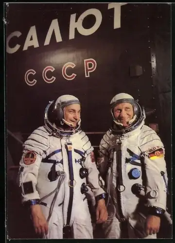 AK Gemeinsamer Kosmosflug der UdSSR und der DDR, Waleri Bykowski und Sigmund Jähn während des Trainings