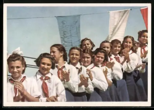 AK Sowjetische Pioniere, DDR-Propaganda