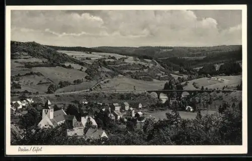 AK Daun /Eifel, Ortsansicht aus der Vogelschau