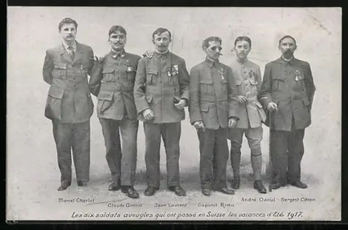AK La Famille du Rameau d`Olivier - Les six soldats aveugles qui ont passé en Suisse..., Kriegsinvaliden