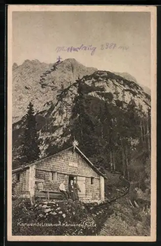 AK Karwendelhütte, Berghütte mit Karwendel