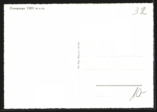 AK Cavagnago, Panorama mit Bäumen