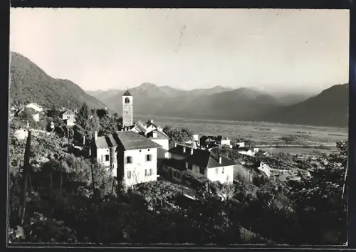 AK Contra-s-Tenero, Panorama mit Bergen
