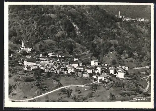 AK Camedo, Teilansicht mit Kirche